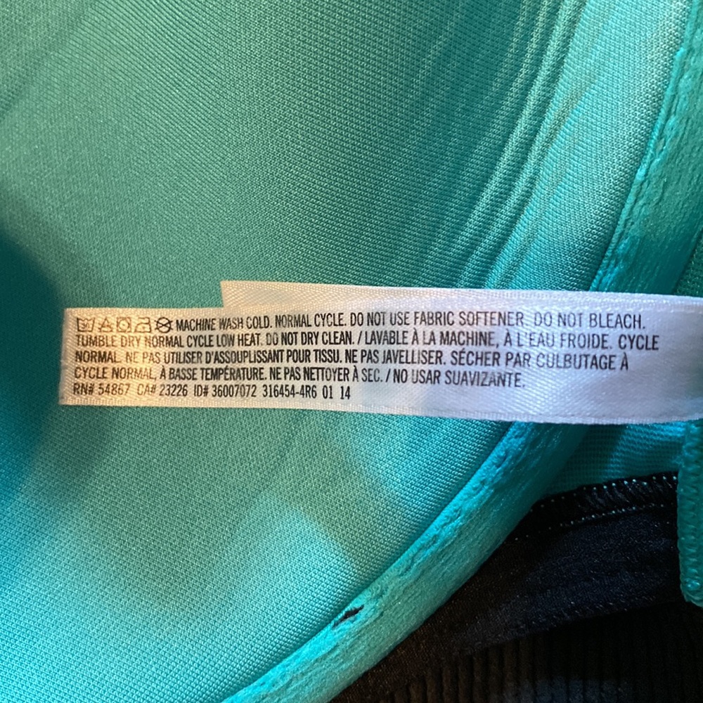 Three VSX Sport bras from Victorias Secret - Picture 6 of 7